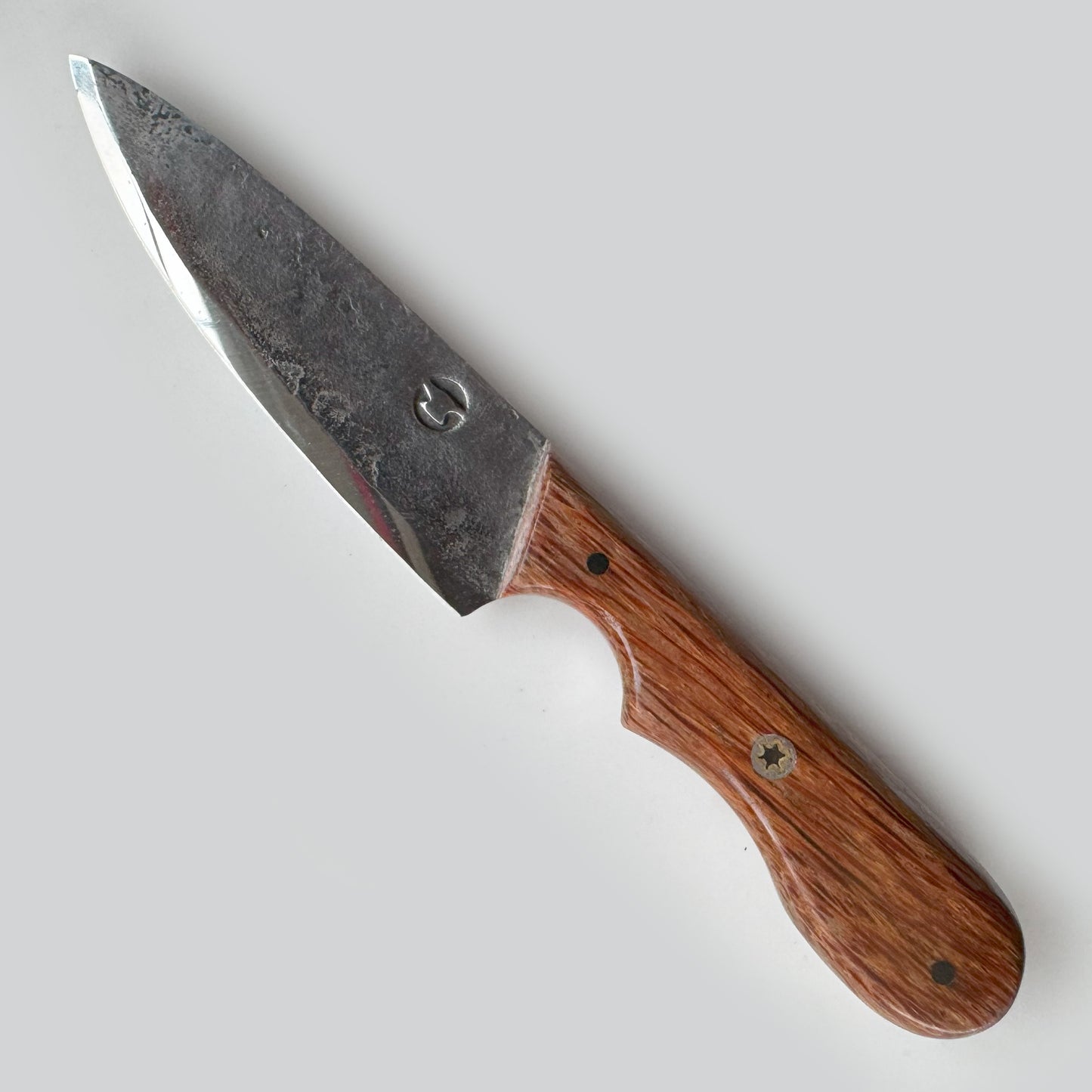 Red Palm Knife